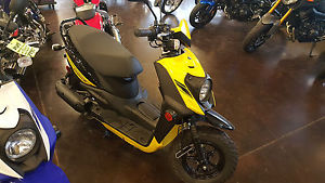 Yamaha Zuma X Yellow & Black, great little around town or campus scooter