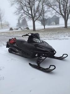 2010 Crossfire Arctic Cat Snowmobile