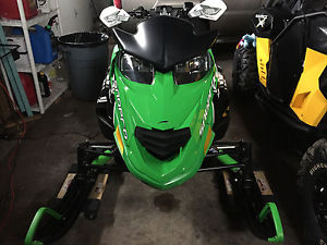 2010 Arctic Cat Z1 turbo Snowmobile