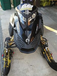 2008 Ski-Doo Summit Everest XP