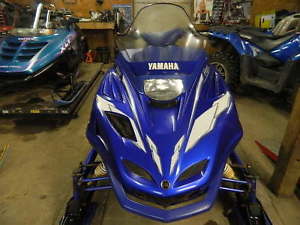 2000 YAMAHA SX-R  700 TRIPLE SNOWMOBILE STUDDED TRACK 2942 MILES READY TO RIDE