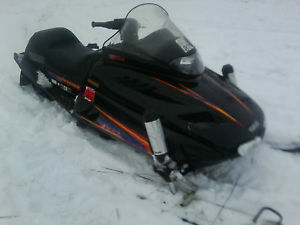 Yamaha Vmax 600 and  Polaris Indy 400 with two place enclosed trailer,no reserve