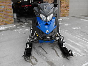 2010 Ski-Doo Summit XP