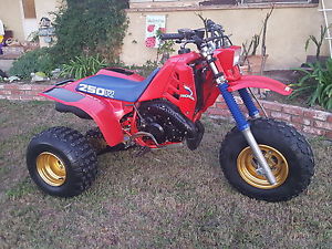 1985 HONDA 250r ATC  video included in ad