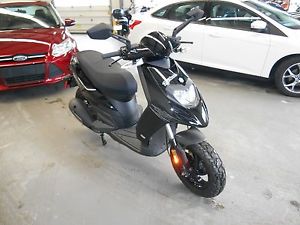 2014 Piaggio TYPHOON 125 *NO RESERVE*