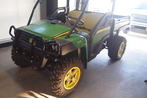 2015 Brand NEW John Deere GATOR 825i XUV with Warranty - WILL PRICE MATCH ANYONE