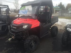 2014 HONDA PIONEER 700 WITH HALF AND FULL DOORS