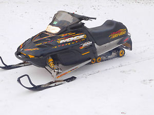 Ski Doo Mxz 800