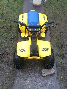 Suzuki LT 50 QUAD RUNNER / BIKE. SUITABLE FOR 6 - 12 YEAR OLDS, GOOD CONDITION