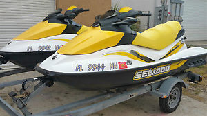 **NO RESERVE** (2) 2007 SEA DOO GTI SE JET SKIS W/ TRAILER - LOW HOURS- CLEAN !