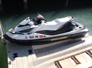 Sea-Doo GTX iS Limited 260 & Two (2) EZ Port 3 Max Full floating Docks