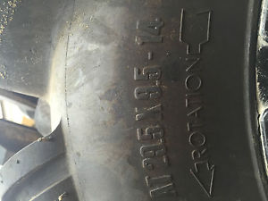 2015 Can Am Commander DPS 1000 side by side- LIKE NEW- PRIVATE SELLER