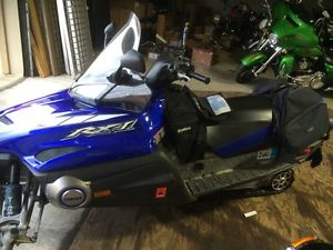 2005 YAMAHA RX10 SNOWMOBILE ONLY 6,040 MILES NO RESERVE