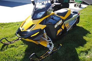 2009 Ski Doo MXZ TNT 1200 4-TEC