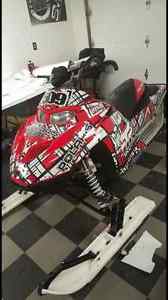 2010 Polaris IQR 600 Race Sled Red/White Clean machine