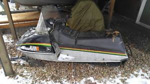 1982 JOHN DEERE 340 SPITFIRE SNOWMOBILE AWESOME COLLECTIBLE LOW MILES