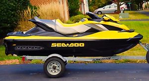 RXT iS 255 SeaDoo Jet Ski