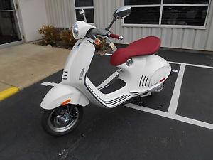 2013 Vespa 946 Special Edition