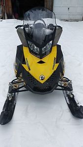 Ski Doo Renegade Backcountry 800R
