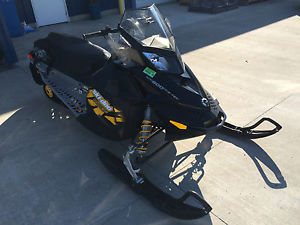 2009 Ski Doo MXZ Adrenaline 600 E-Tec