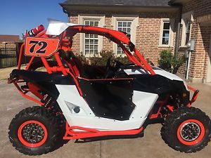2014 Can-Am Maverick DPS