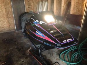1995 Polaris Indy Sport lightweight fan cooled 440