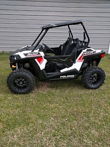 2016 Polaris Rzr 900