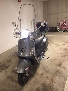 2006 Vespa GT LOW MILES+CASE+WINDSHIELD+GREAT SCOOTER
