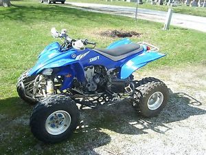 2004 YAMAHA
