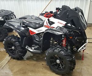 2016 Can Am Renegade XXC850 / Like XMR