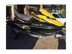 2015 Yamaha FX SVHO Waverunner ONLY 5 Hours! Complete with Triton trailer!