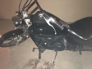 2007 Kawasaki Vulcan with lots of extras