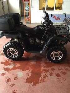 QUADZILLA 325e 4x4 **LOW MILEAGE** NO RESERVE w/ CARGO BOX & FRONT RACKING