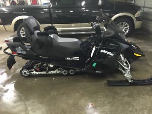 2014 Ski Doo Grand Touring 900