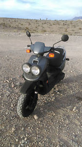 2005 Yamaha Zuma 50 w/Clean Title  70cc BBK NEEDS CARB AND EXHAUST TO COMPLETE