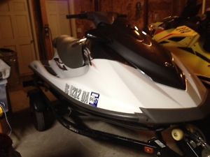 2014 YAMAHA VX SPORT WAVE RUNNER 27 HOURS WARRANTY TILL 05-2018 WITH TRAILER