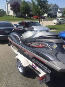 Like BRAND NEW 2012 YAMAHA FZR 1800 cc Supercharger Watercraft with 17.8 hours !