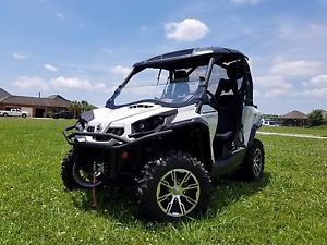 2014 Can Am Commander 1000 Limited -  Under 120 Miles!