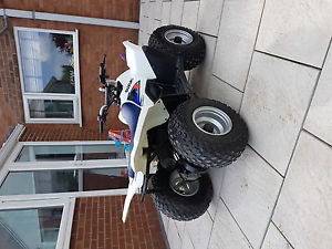 SUZUKI LTZ 50 QUAD 2015 hardly used