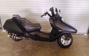 1987 HONDA HELIX CN250 SCOOTER