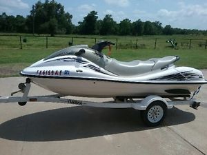 Yamaha suv waverunner 1200