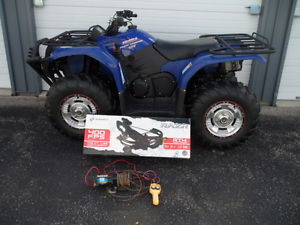 2011 Yamaha Grizzly 450 EPS with NEW BARNETT RAZR CROSSBOW PACKAGE