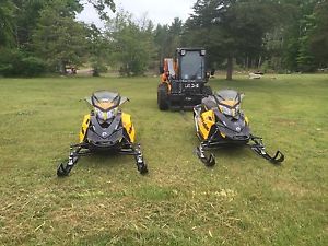 2014 Ski-Doo MXZ SPORT