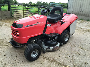 HONDA 2216 V-TWIN  RIDE ON LAWN MOWER ONE OWNER VERY TIDY FULLY SERVICED