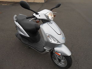 Piaggio Fly