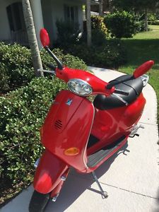 vespa scooter 2005 lx 150