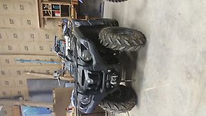 Special Edition Tracked grizzly  700