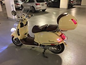 2014 Vespa GTV 300ie - MINT CONDITION