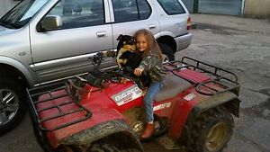 HONDA BIGRED 4x4 QUAD . Not road legal farm trx foreman