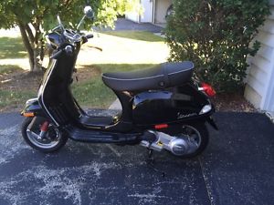 2012 Vespa S150 (low miles)
